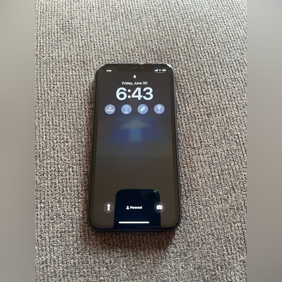 iPhone 11